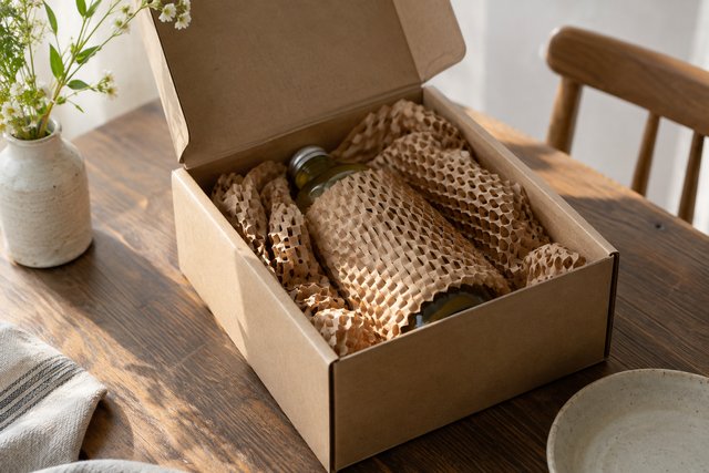 유리병 선물 포장 주제의 연출 사진 — AI 연출 이미지